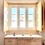 Boutique Surf House In Surf Paradise 빌라