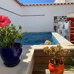 빌라 Boutique Surf House In Surf Paradise *
