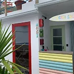 Boutique Surf House In Surf Paradise 빌라 Santo Isidoro