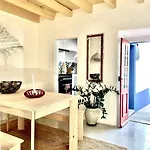 Boutique Surf House In Surf Paradise 빌라 Santo Isidoro