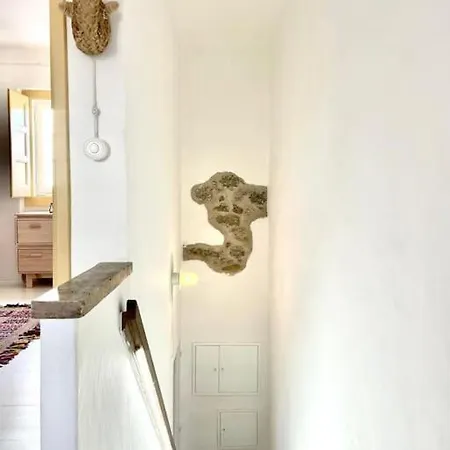 Boutique Surf House In Surf Paradise Santo Isidoro