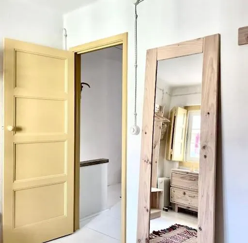 Boutique Surf House In Surf Paradise Villa *