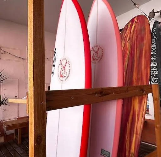 Villa Boutique Surf House In Surf Paradise