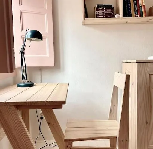 Boutique Surf House In Surf Paradise