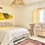 Boutique Surf House In Surf Paradise Villa Santo Isidoro