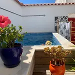 Villa Boutique Surf House In Surf Paradise Santo Isidoro