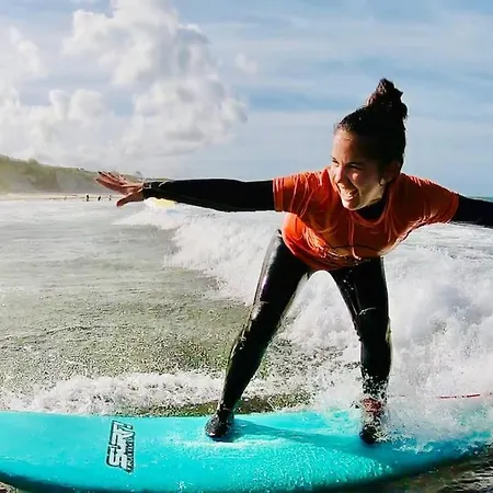 Boutique Surf House In Surf Paradise 别墅