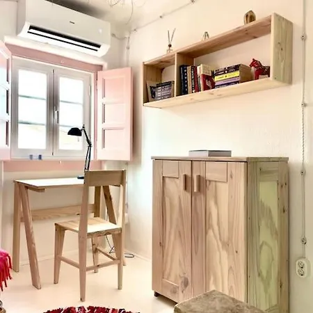 Willa Boutique Surf House In Surf Paradise *