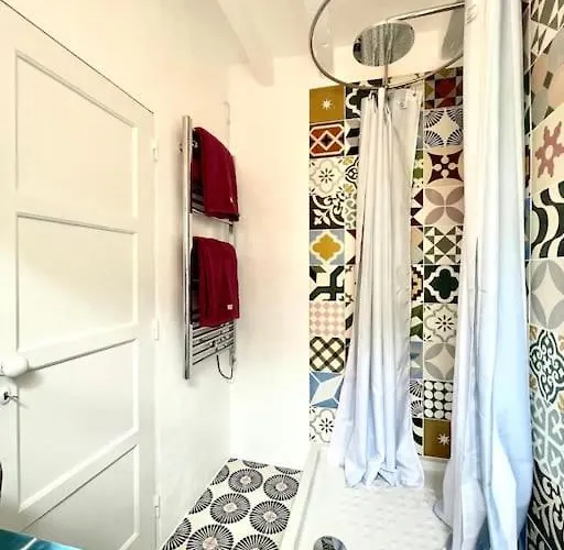 Boutique Surf House In Surf Paradise Santo Isidoro