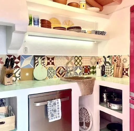 Boutique Surf House In Surf Paradise ヴィラ Santo Isidoro